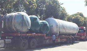 上海申容儲(chǔ)氣罐出貨現(xiàn)場(chǎng) 上海申容儲(chǔ)氣罐出貨現(xiàn)場(chǎng)