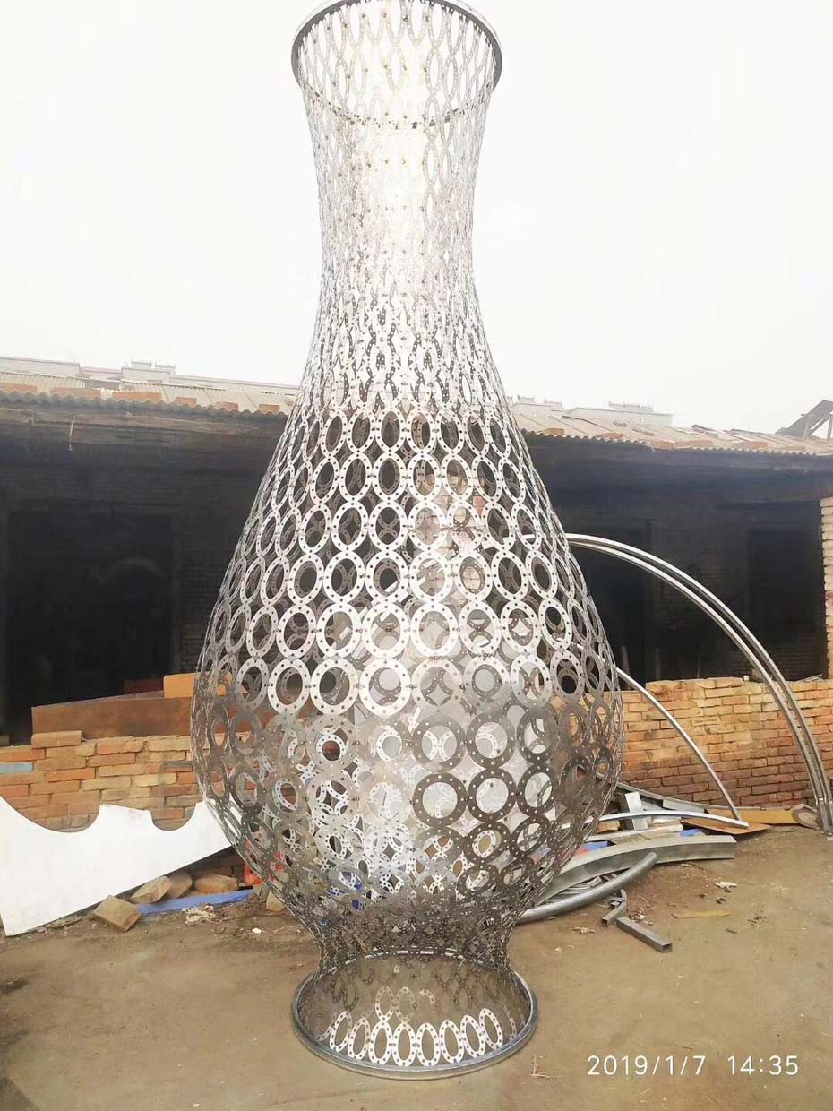 許昌金屬鐵藝雕塑