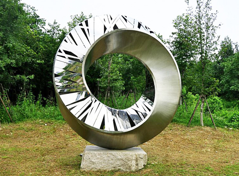 江西不銹鋼雕塑公司